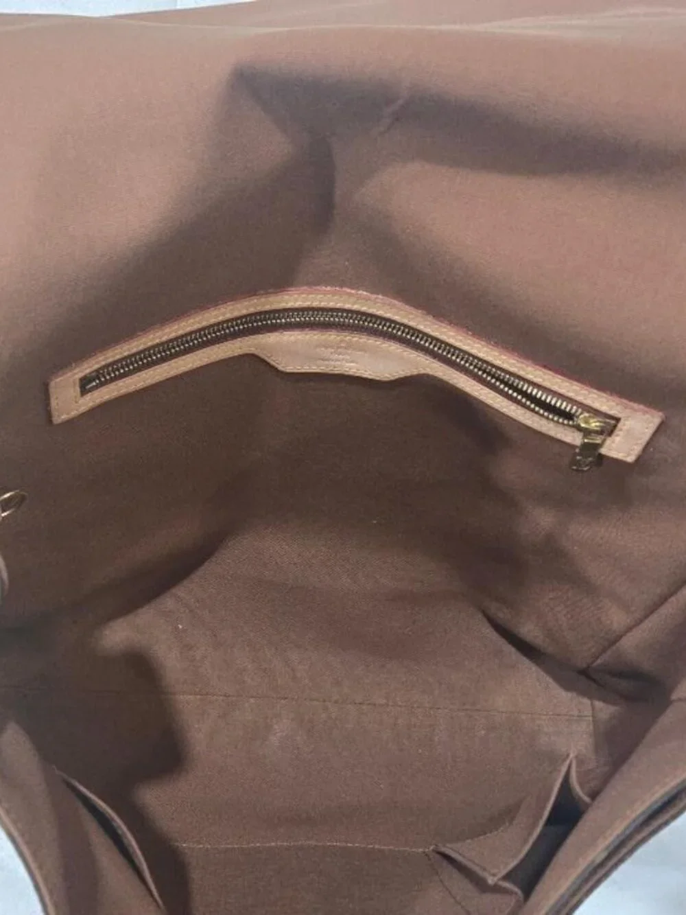 Louis Vuitton this laptop